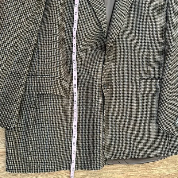 Vintage Burberry Houndstooth Sports Coat - Picture 11 of 11